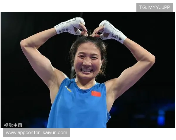 巴黎奥运会亚军杨柳轻松晋级十五运会拳击女子66公斤级下一轮